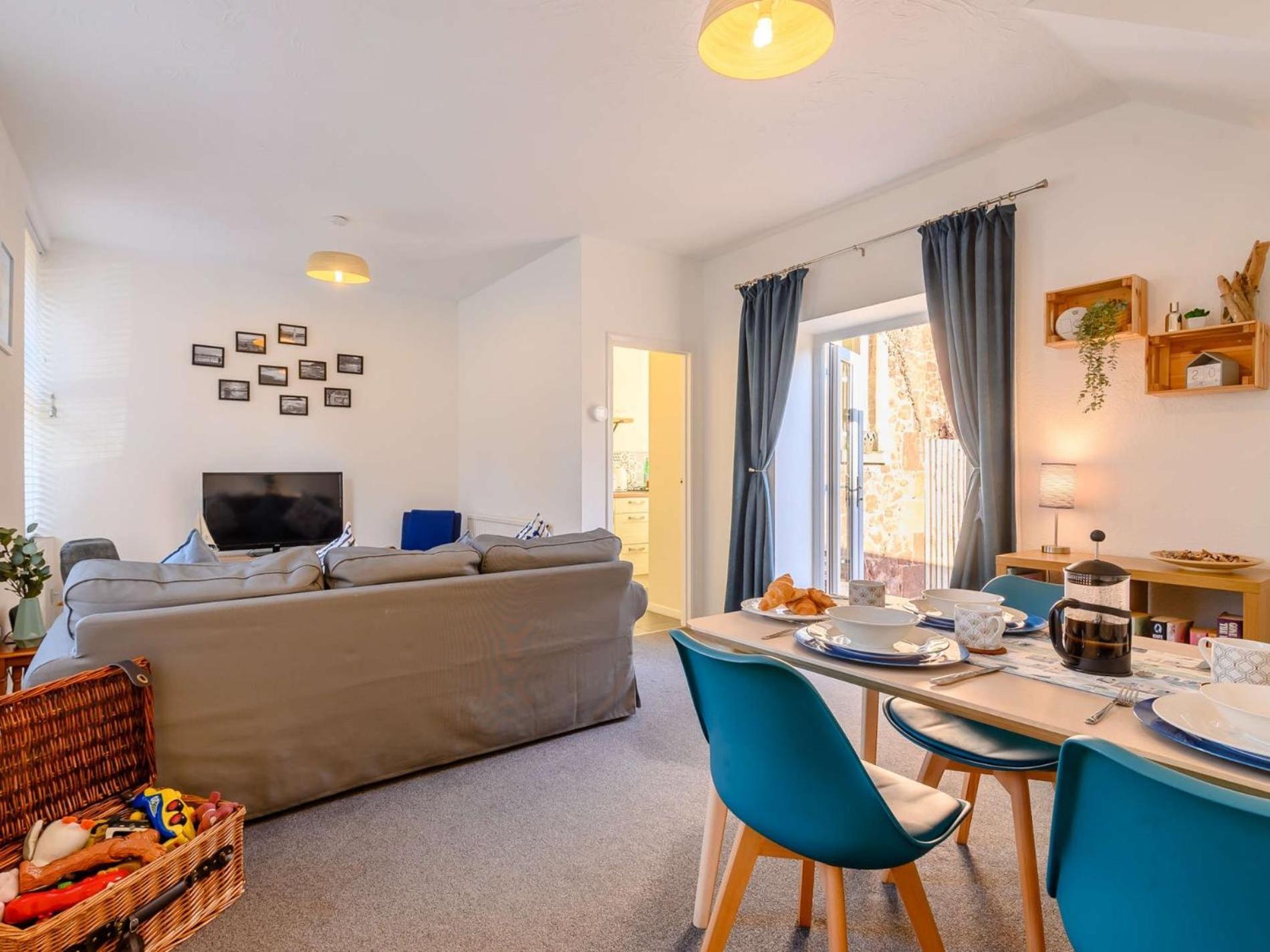 Richmond Cottage, 2 Mins To Holiday home Minehead